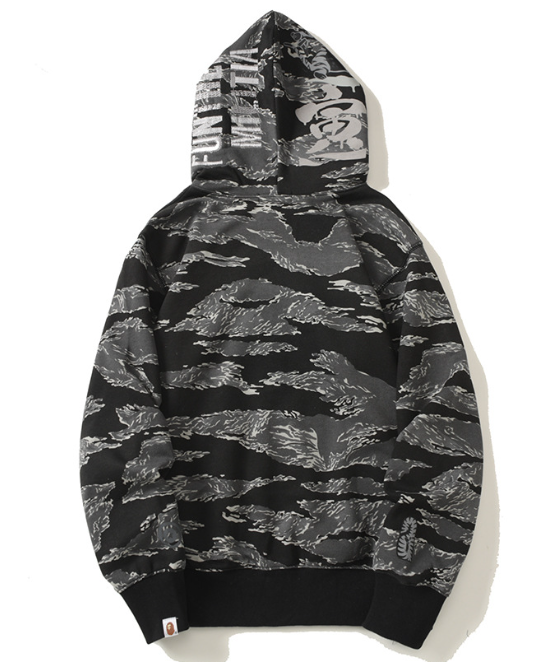 COLOR CAMO SHARK PULLOVER HOODIE