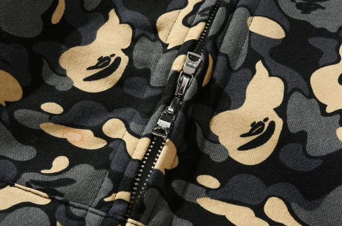 A BATHING APE